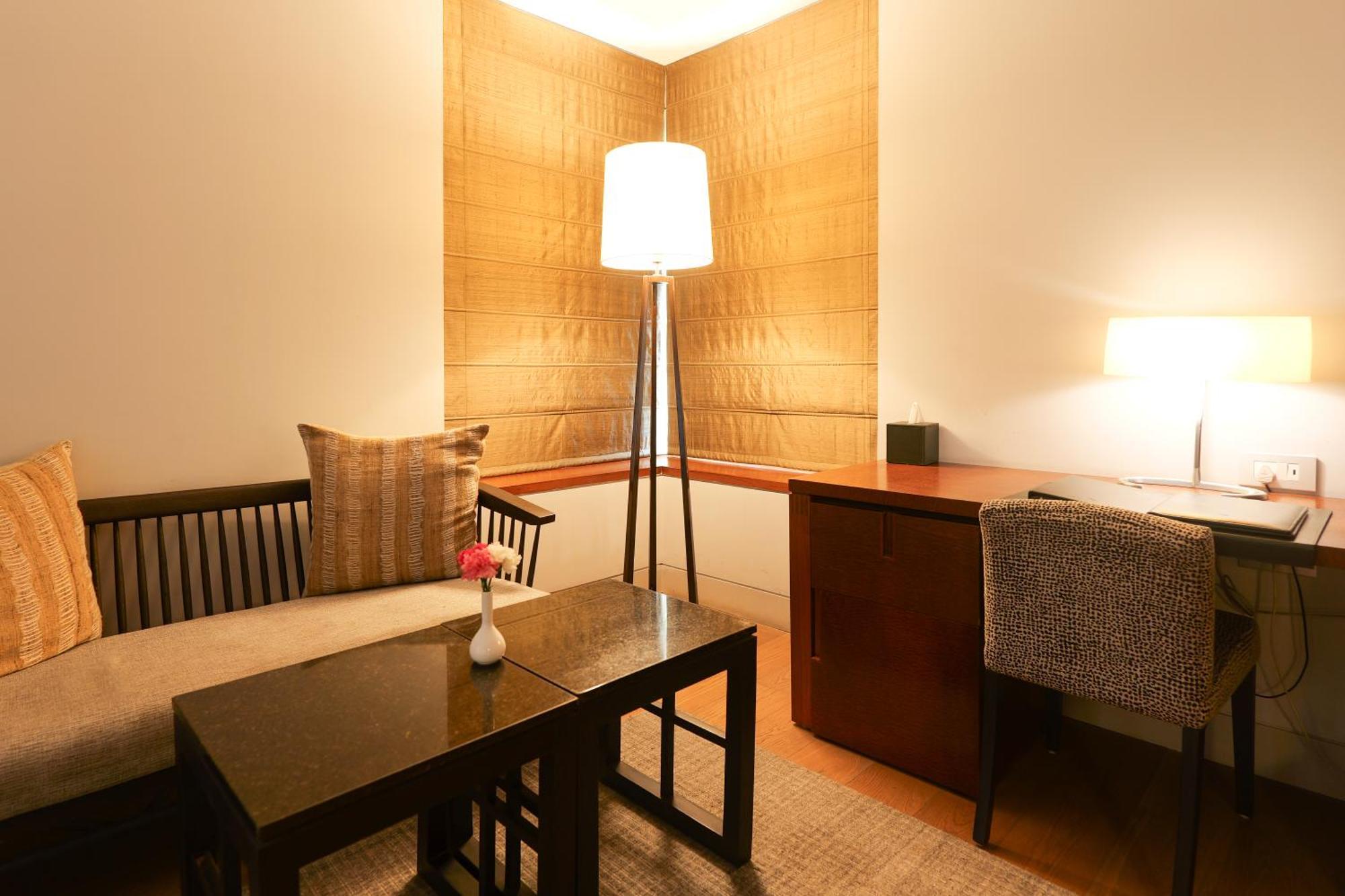 The Manor - New Delhi Hotell Eksteriør bilde